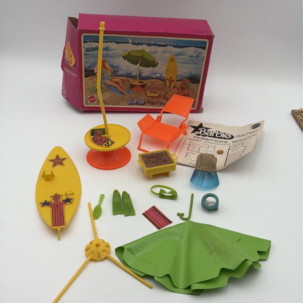 Mattel BARBIE PLAYPAKS #2319 INCOMPLETE set Grill Parts The Beach Scene 1980 Box
